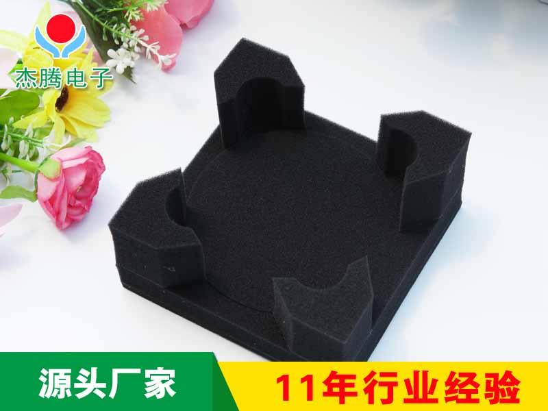 ���d�����и�83